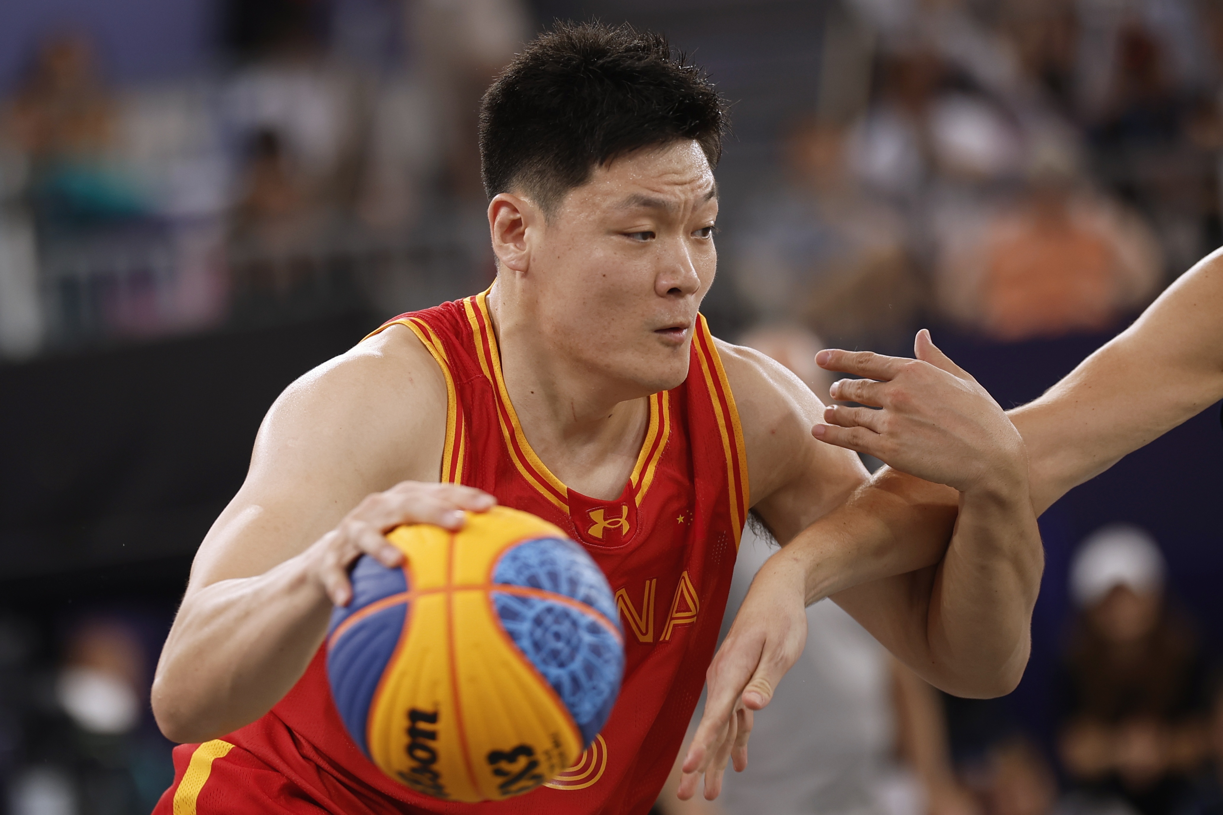 联防vs人盯人：中国男篮的防守困境