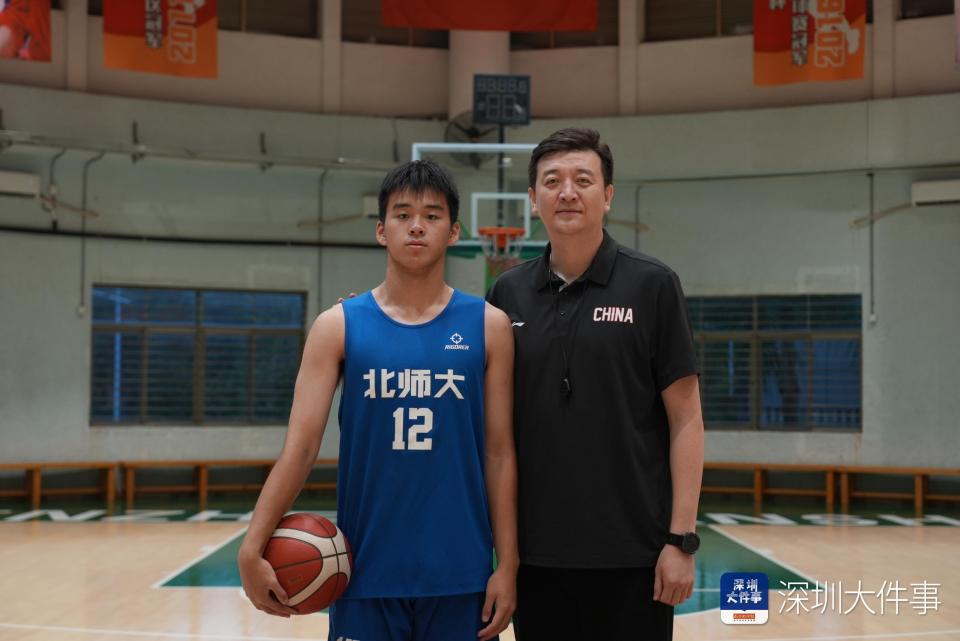 华体会登入-关于蔡崇信篮球奖学金：助力中国少年留美的信息