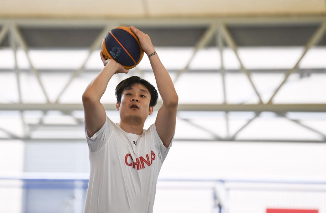 华体会登录入口-丁彦雨航：MVP的巅峰与伤病之痛